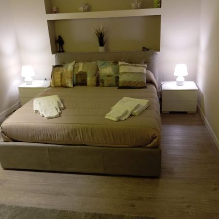 Apartamento La Casa Di Peppe Bari Exterior foto